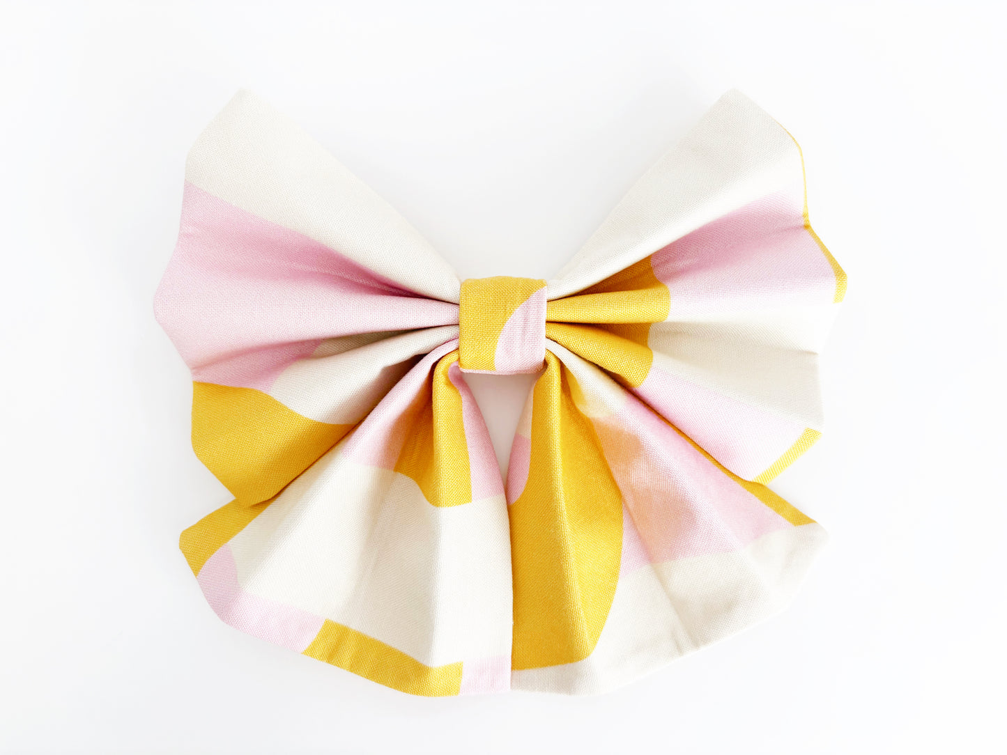 Peachy Bowtie
