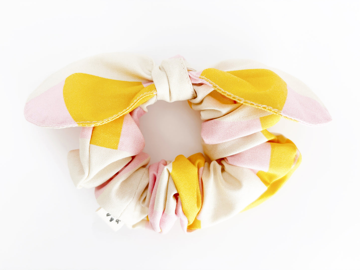 Peachy Scrunchie