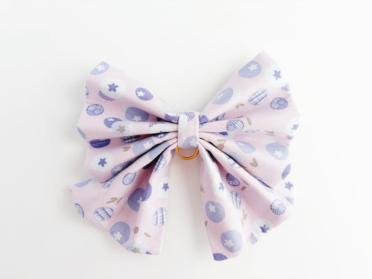 Blueberry Bowtie