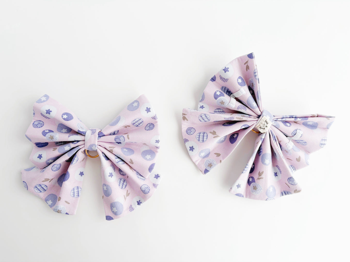 Blueberry Bowtie