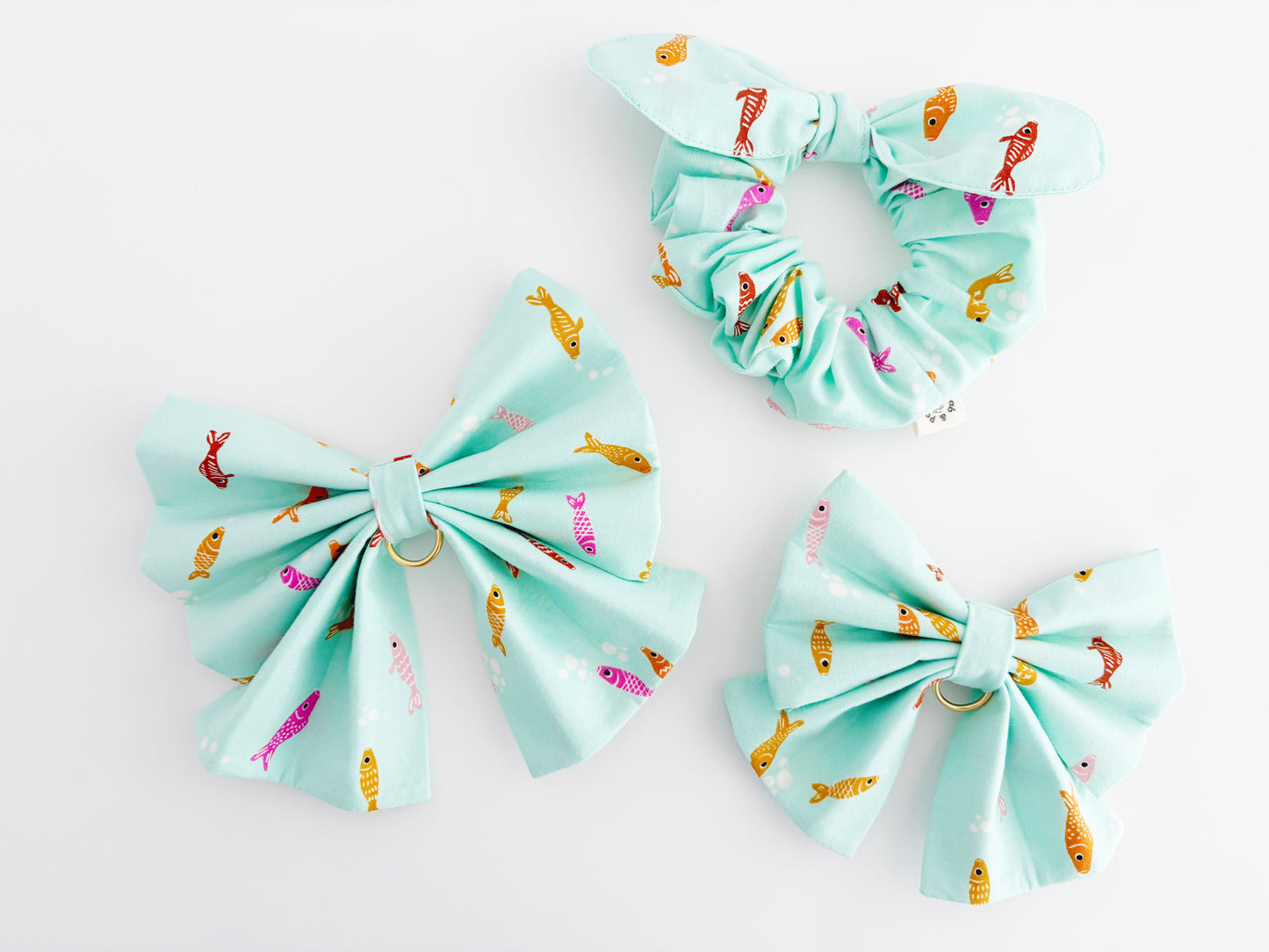 Mint Koi Bowtie