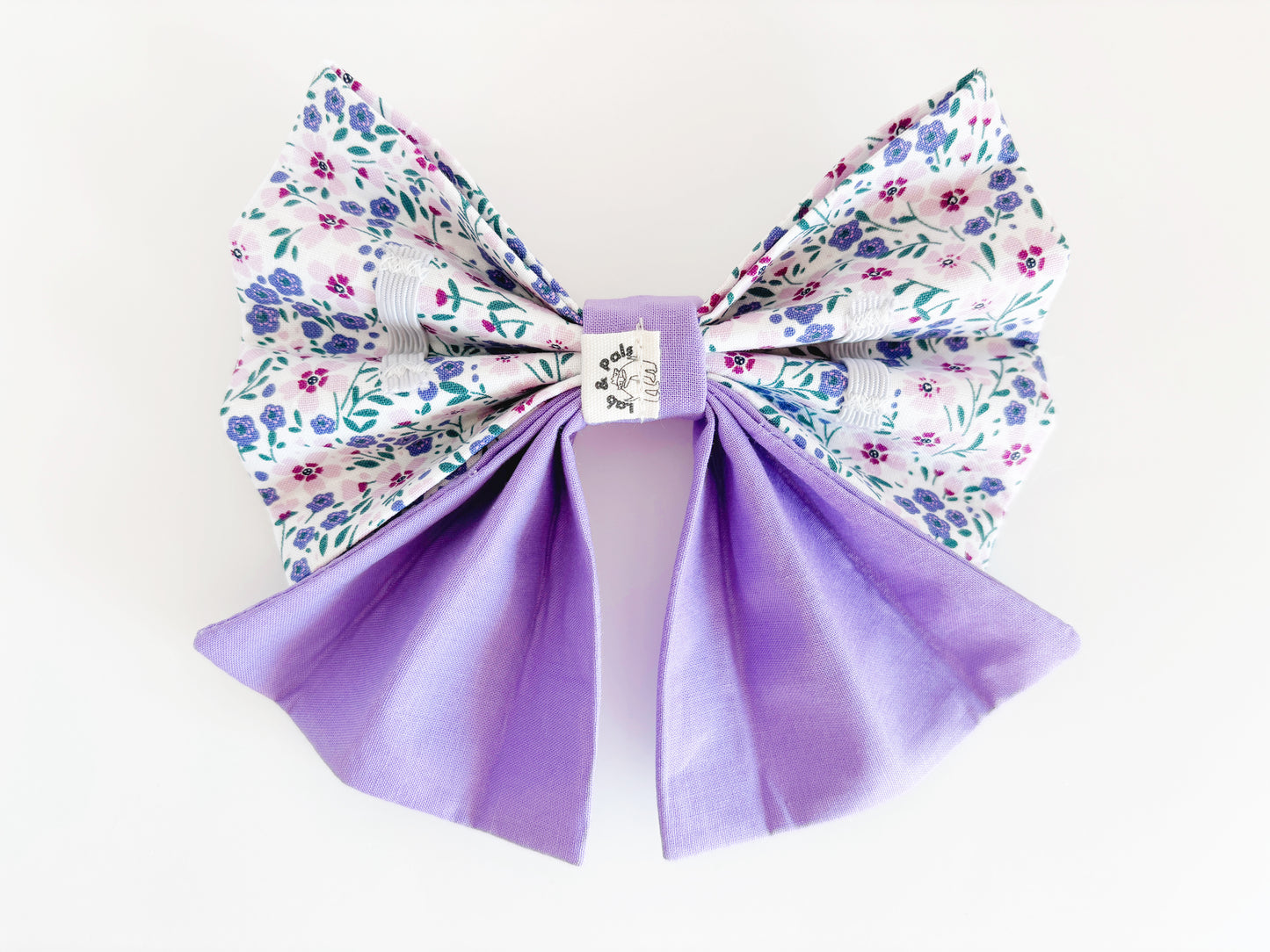 Bella Bowtie