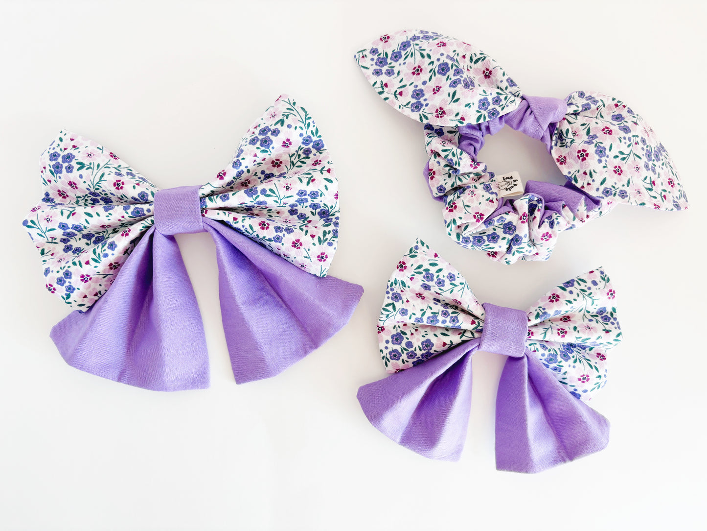 Bella Bowtie