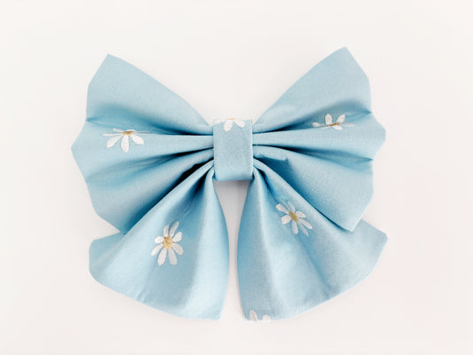 Caspian Bowtie