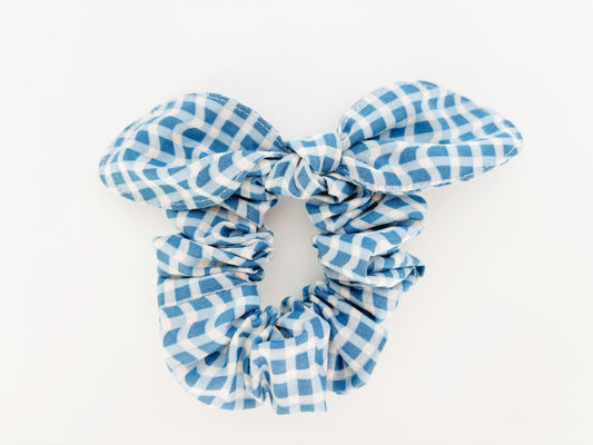 Clues Scrunchie