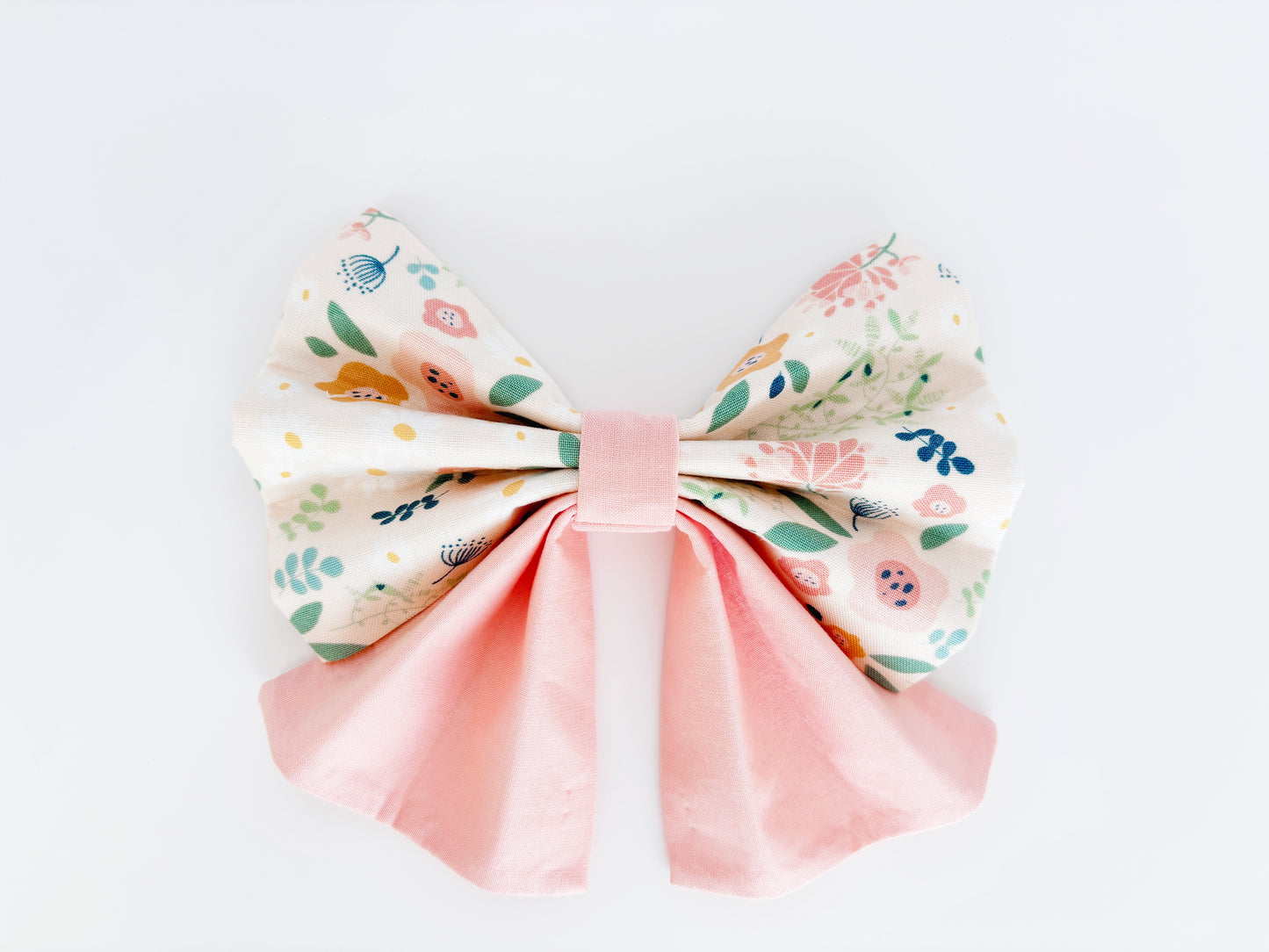 Dahlia Bowtie