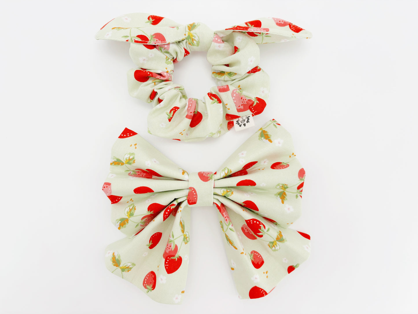 Mae Scrunchie
