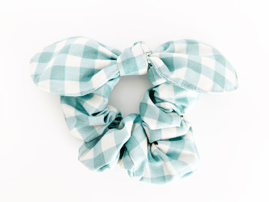 Robin Scrunchie