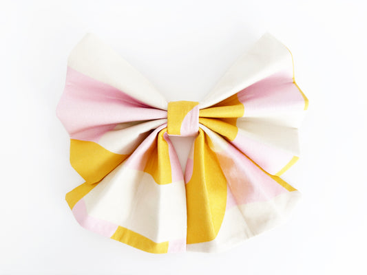 Peachy Bowtie