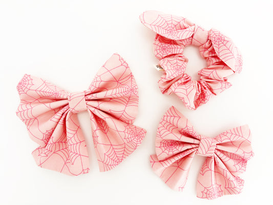 Charlotte Bowtie