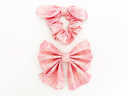Charlotte Scrunchie